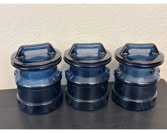 ヴィンテージ コバルトブルー ガラス製キャニスタージャー – クランプ