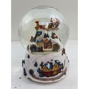 Santa Sleigh On House Top Musical Snow Globe By The San Francisco Music Box Company