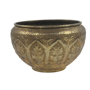 Vintage Handcrafted Brass Decorative Bowl With Floral Etchings