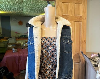 Vintage Liz Claiborne Denim Vest with faux fur lining