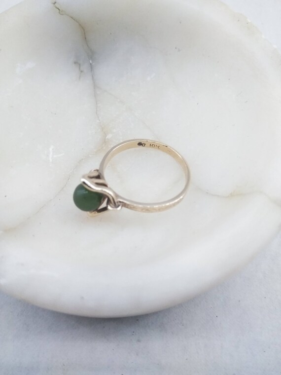 Jade Bark Etched Vintage 10k Gold Ring, Size 4.5 … - image 7