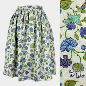 Vintage 70s Handmade Floral Skirt // Retro 1970s High Waist Pleated Knee Length Circle Skirt
