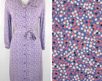Vintage 70s Dotted Belted Shirtdress  ///  Retro 1970s Purple Polka Dot Long Sleeve Button Down Mini Dress