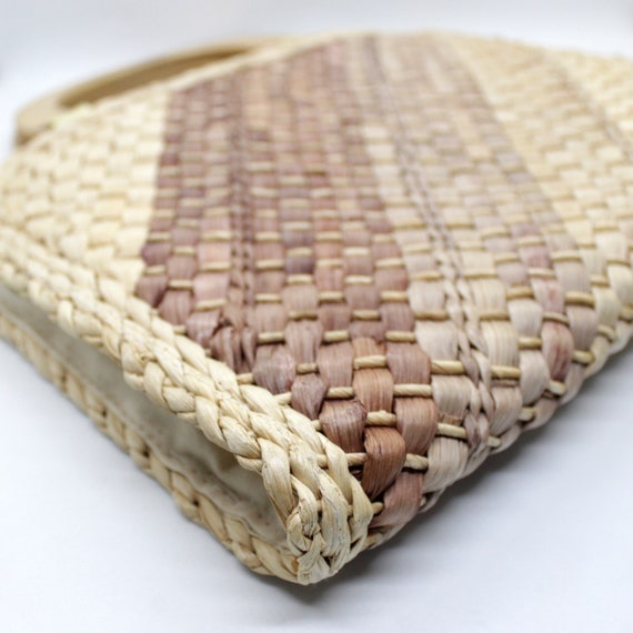 Vintage 70s Wood Handle 14" Woven Straw Handbag  … - image 3