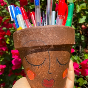 Face Pots