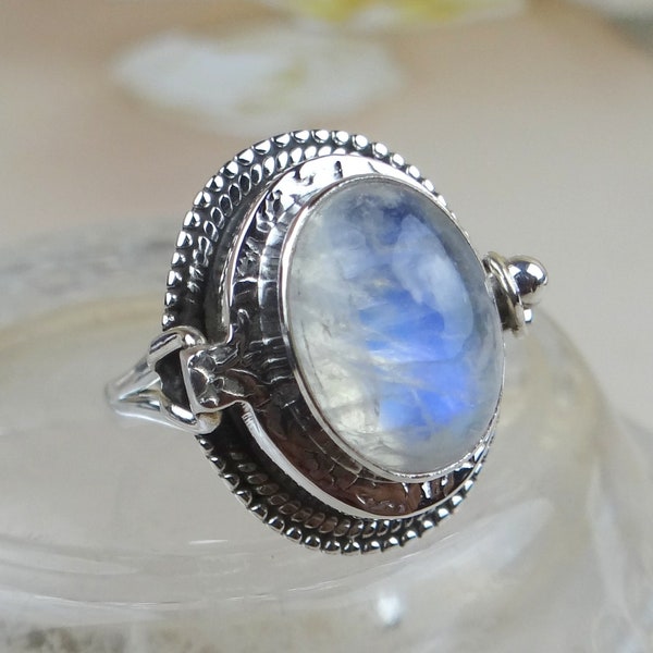 Poison Silver Ring-Handmade Box Ring-925 Sterling Silver Box Ring-Poison Ring-Solid Poison Ring-Rainbow Moonstone Poison Silver Ring