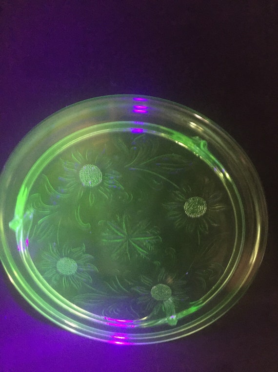 Green Uranium Cake Plate With Sunflowers Etsy