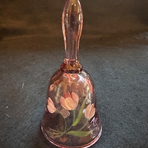 Fenton ,pink,artist signed,diamond optic,small bell purple flowers