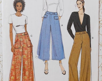 VERY EASY VOGUE Patterns ~Flared Leg Pants or Culottes with fly front and pockets 9361 Size 6-14 or 14-22