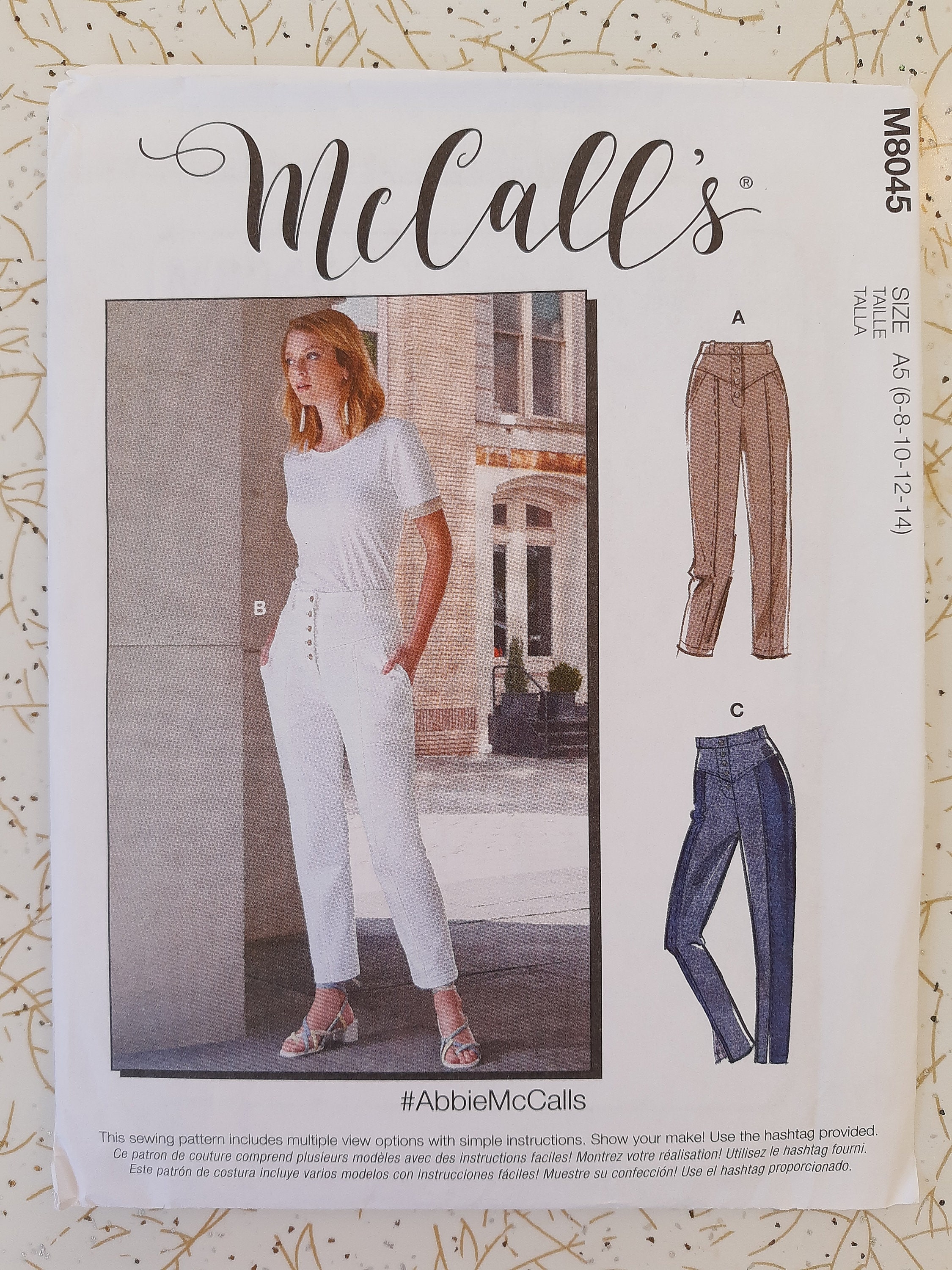 Sewing Pattern for Womens Pants, High Waisted Jeans Pattern, Cropped Pants  Pattern, Mccalls 8045, Size 6-14 and 14-22, Uncut FF -  Canada