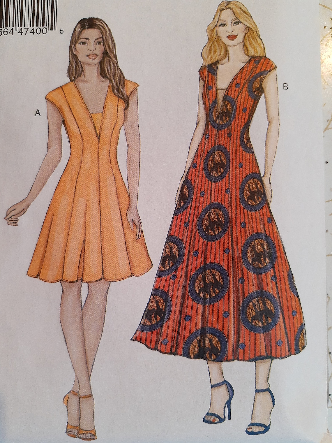 VERY EASY VOGUE Vneck Dress Pattern Fit and Flare and length Etsy