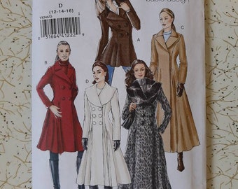Lined Fitted Double Breasted Coats Vogue Ladies Sewing Pattern 8346 Lined Fitted Double Breasted Coats Vogue Ladies Sewing Pattern 8346