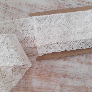 Vintage English Cotton Lace ~ Off White/ivory ~  2 mtrs x 45mm wide