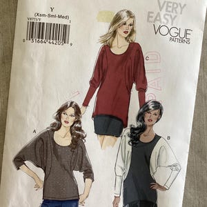 Very Easy Vogue Pattern ~ Deep Curved Raglan Knit Top  Size 4-14