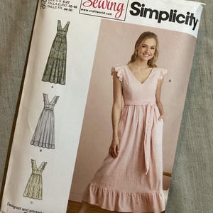 Simplicity Maxi Boho Dress Pattern - Princess Seam for Easy Bust Shaping - 9327 All Sizes 6-22