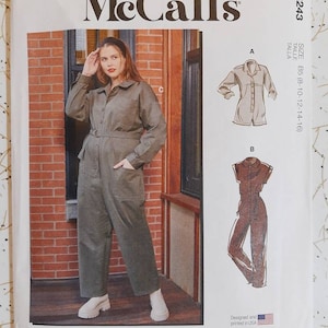 Patrón de mono, mono o enterizo McCalls, nuevo lanzamiento, ~ 8243, tallas 8-16 o 18-24