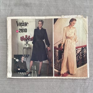 Vintage Vogue 2610 - Late 70s Maxi Hostess or Evening Dress - Size 12 - F/F