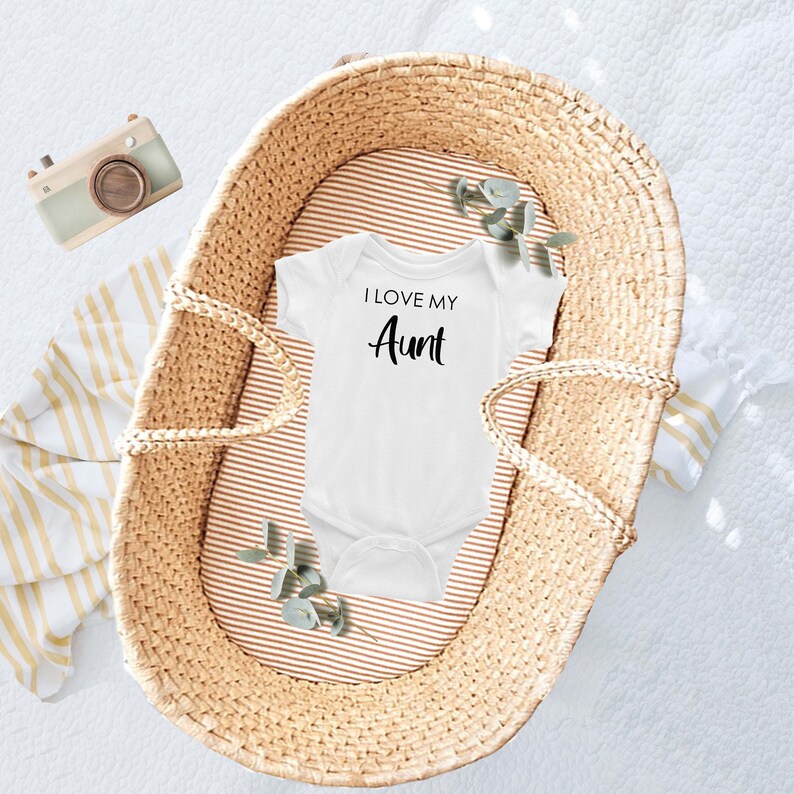 Gift for Aunt Pregnancy Reveal to Auntie I Love My Aunt Aunt To Be Gift Auntie Baby Bodysuit Future Aunt Auntie Pregnancy Announcement