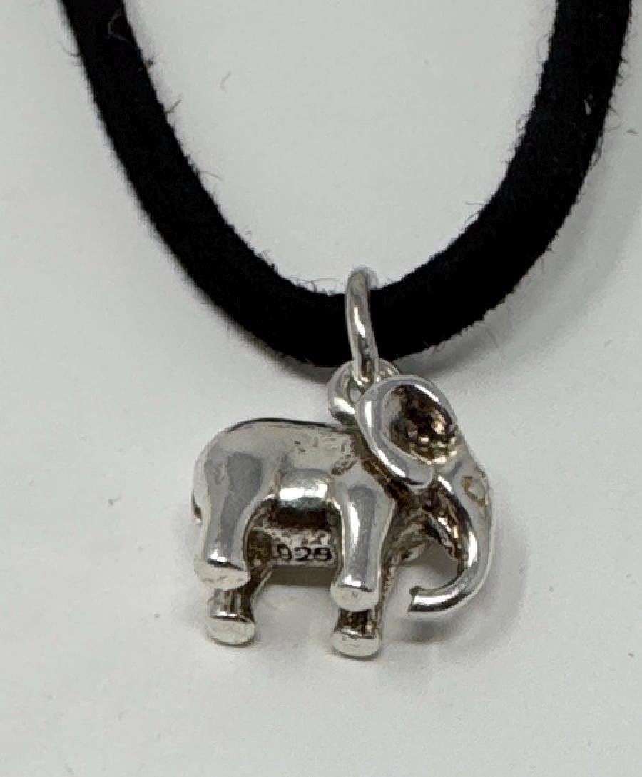 Pendentif éléphant En Argent Massif Vintage - Réalisation Des Années 50/60 - Travail De Précision - Occasion