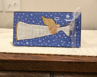 Handpainted Rustic Angel Decor: Christmas Celestial Art on Wood