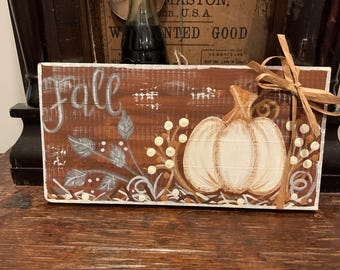 Handpainted Farmhouse Pumpkin Wood Sign: Rustic Fall Decor
