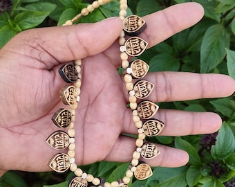 Tulsi Kanthi Mala fatta a mano: Collana Krishna