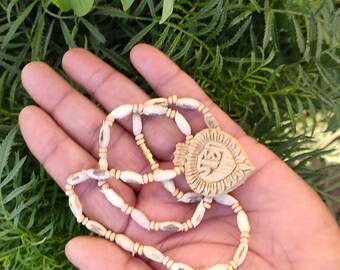 Tulsi Kanthimala fatto a mano: Medaglione Radhe, Collana Krishna
