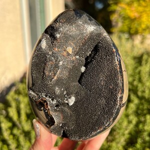 2.10lb UV Reactive Septarian Dragon Egg Geode, Septarian Dragon Egg, Dragon Stone Crystal, UV Reactive Mineral, Natural Dragon Stone