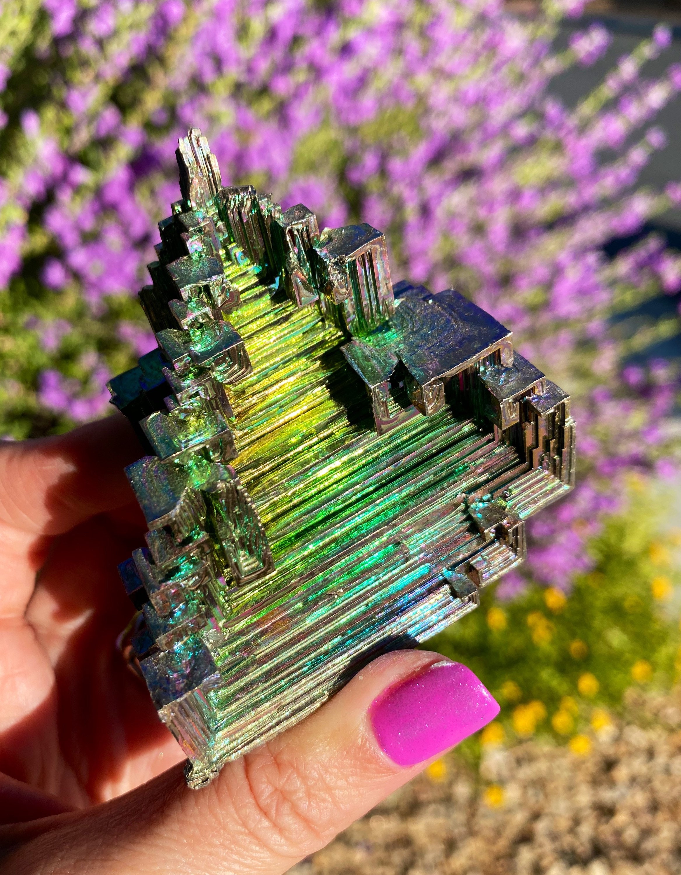 Bismuth Crystal (ビスマス結晶)