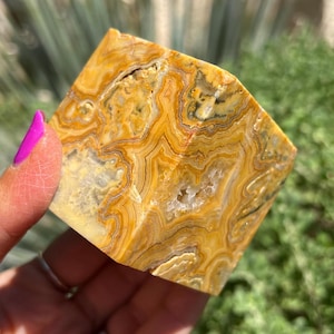 Self-Standing Crazy Lace Agate Cube w/ Stand 67mm/407g, Mexican Lace Agate, Banded Agate, Crystal Cube Carving