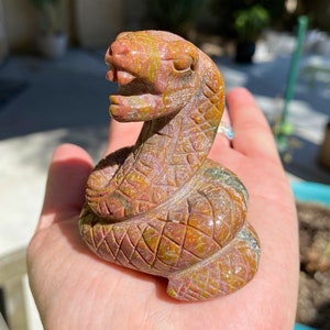 Ozean Jaspis Cobra Schlange 133g, Kristall Schlange, Seejaspis Schlangenschnitzerei, Kobra Schnitzerei, Plus GRATIS Taschensteine!