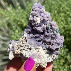 Grape Agate Cluster 147g, Botryoidal Grape Agate, Natural Grape Agate, Purple Grape Agate