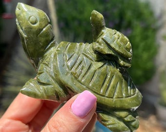 カナダ産翡翠亀 - 各種サイズ - 翡翠の置物 - 亀 - Etsy 日本