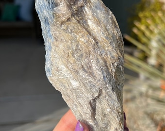 1lb Blue Kyanite Cluster, Raw Kyanite, Natural Blue Kyanite, Rough Kyanite, Blue Kyanite Raw, Kyanite Quartz, Mica Blue Kyanite