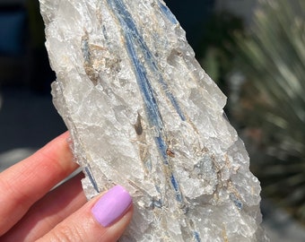 1.5lb Blue Kyanite Cluster, Raw Kyanite, Natural Blue Kyanite, Rough Kyanite, Blue Kyanite Raw, Kyanite Quartz, Mica Blue Kyanite