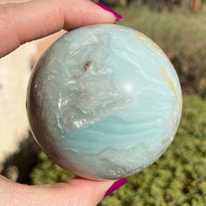 66mm Aqua Blue Calcite Sphere 386g, Caribbean Calcite Sphere, Turquoise Sphere, Caribbean Calcite Stone, Blue Calcite Crystal, Crystal Gift