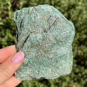 Flashy Raw Green Fuchsite 303g, Fuchsite brute, Moscovite, Amas de Mica, Cadeau en cristal, Plus Pierres de poche GRATUITES !