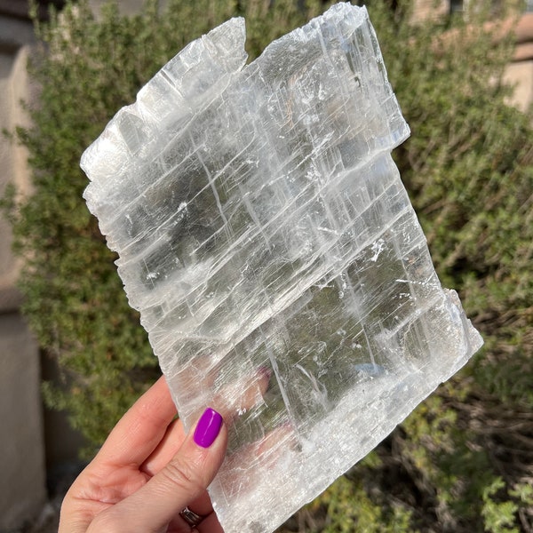 1.11lb Raw Clear Selenite Slab w/Stand, Natural Selenite, Selenite Charging Plate, Rough Selenite, Selenite Slice, Clear Selenite Slab