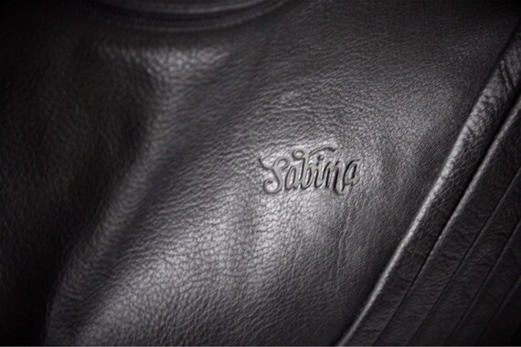 Leather shoulder bag
