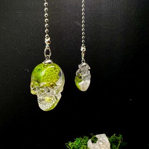 Raw Crystal Skull & Heart Fan Pull Set: Spooky Halloween Decor