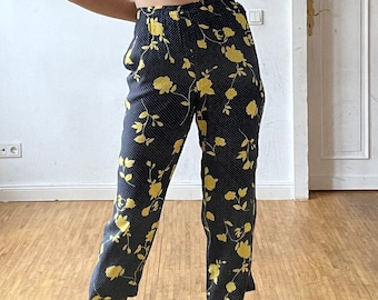 Yellow Floral Vintage Pants High Waist 3/4 Length Cottagecore Trousers