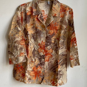 Retro woman vintage Floral Short sleeve Blouse - Retro women&#39;s shirt, Oversized summer blouse, Orange and yellow abstract pattern top, M - L