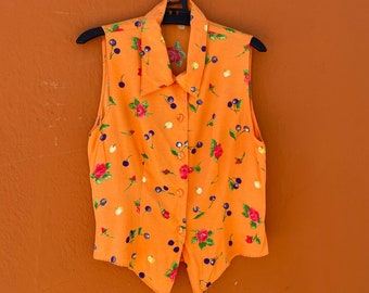 Vibrant orange floral woman camisole, 60s flower top, Sleeveless colourful feminine summer clothing