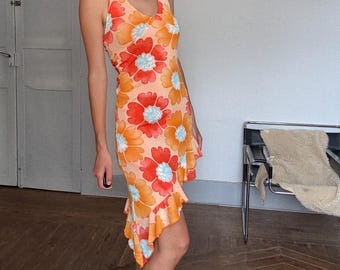 Y2K Floral Halter Dress – Vintage 2000s Ruffle Hem Mini in Groovy Orange Print, Stretchy Asymmetrical Summer Dress