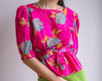 Vintage 80s Floral Blouse Women’s Puff Sleeve Top, Vibrant Summer Retro 60s Style Handmade Cotton Blouse with Waist Tie & Gold Seam