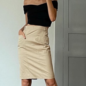 High-Waisted Beige cotton pencil Skirt with Pockets, Minimalist Neutral Skirt, Casual Chic Knee-Length Skirt for Women, Summer Workwear
