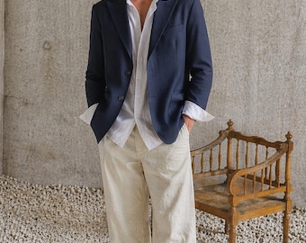 Blazer vintage oversize bleu marine, coupe ajustée élégante