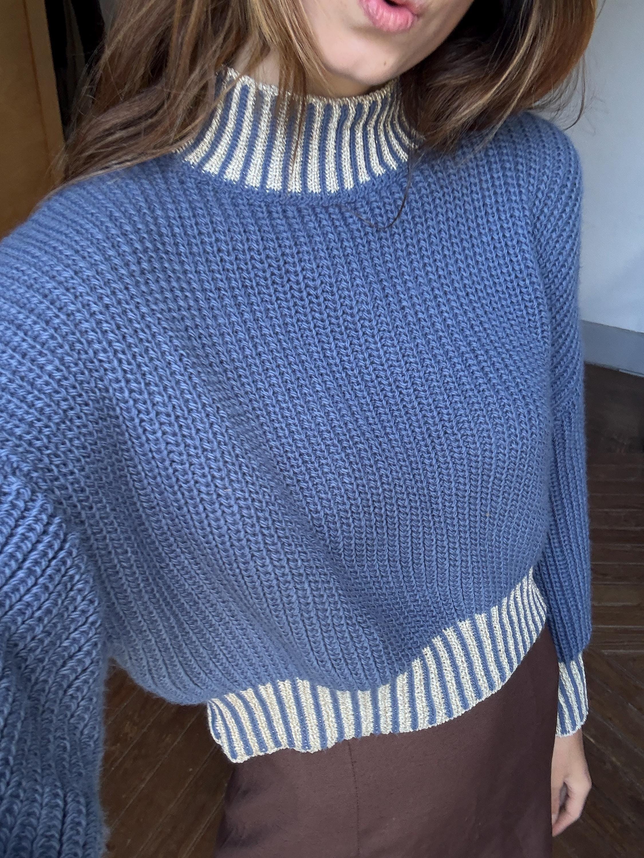 Vintage blue glitter turtleneck cropped jumper – made in italy, sparkly aesthetic knit, est. size l