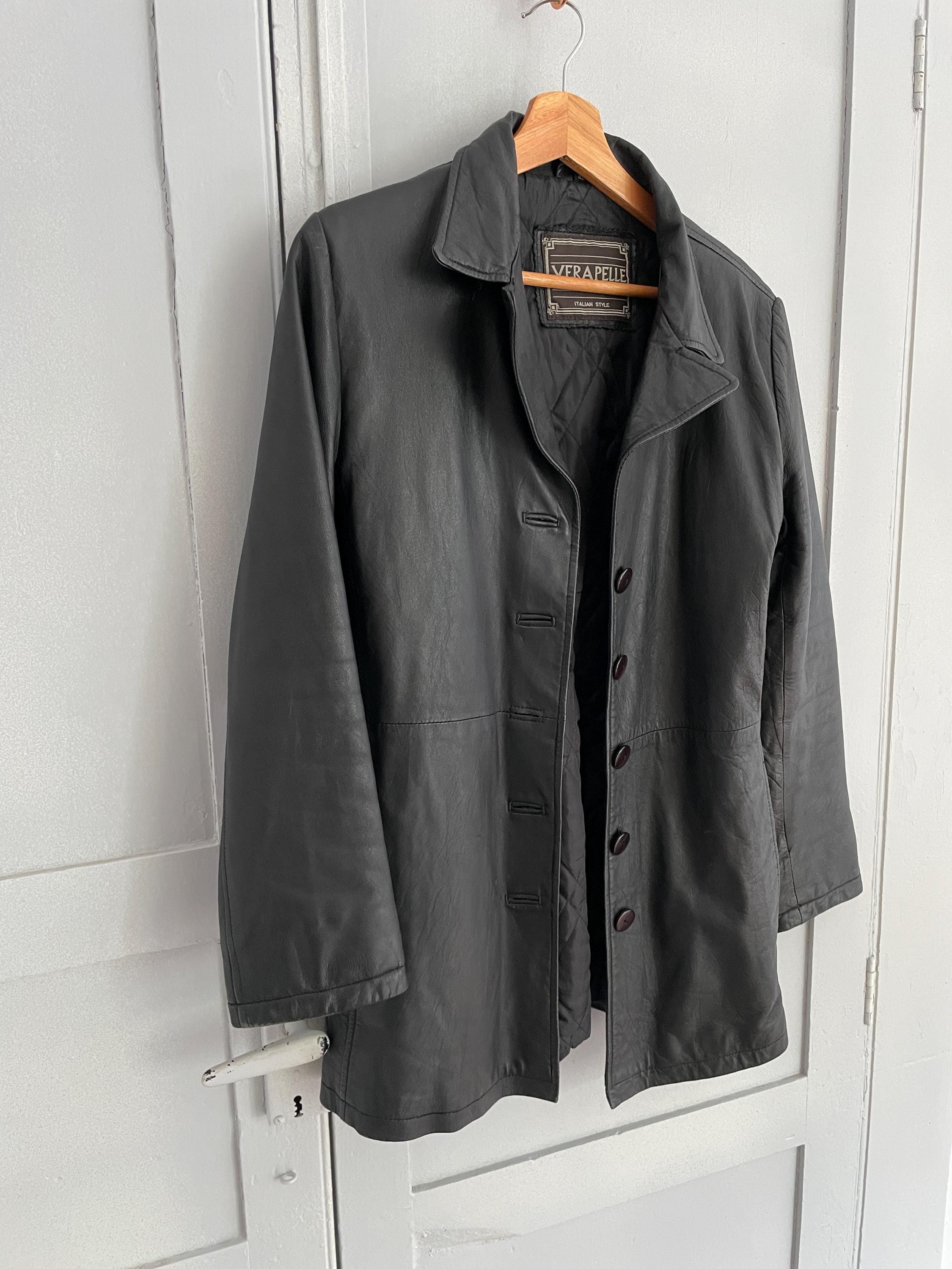 Blouson En Cuir Noir Vera Pelle - Taille M, Style Chic, Fabrication Italienne, Très Bon état