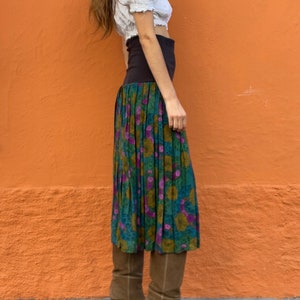 Vintage Multipurpose skirt and dress, Colourful true retro maxi skirt. Green purple elastic skirt with flower print, High waist summer skirt image 5